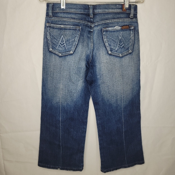 Mara For All Mankind Dark Wash Capris Size 9/10 - Picture 2 of 5
